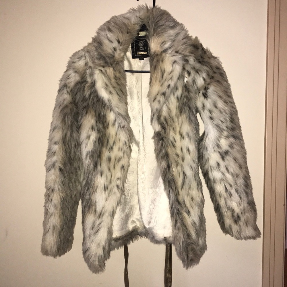 Fur coat